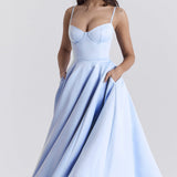 Robe Midi Évasée à Bretelles Fines