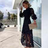 Robe Maxi Dentelle Ajourée Manches Bouffantes Élégance