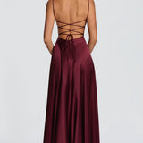 Robe Longue Satinée Dos Lacé Élégance Intemporelle