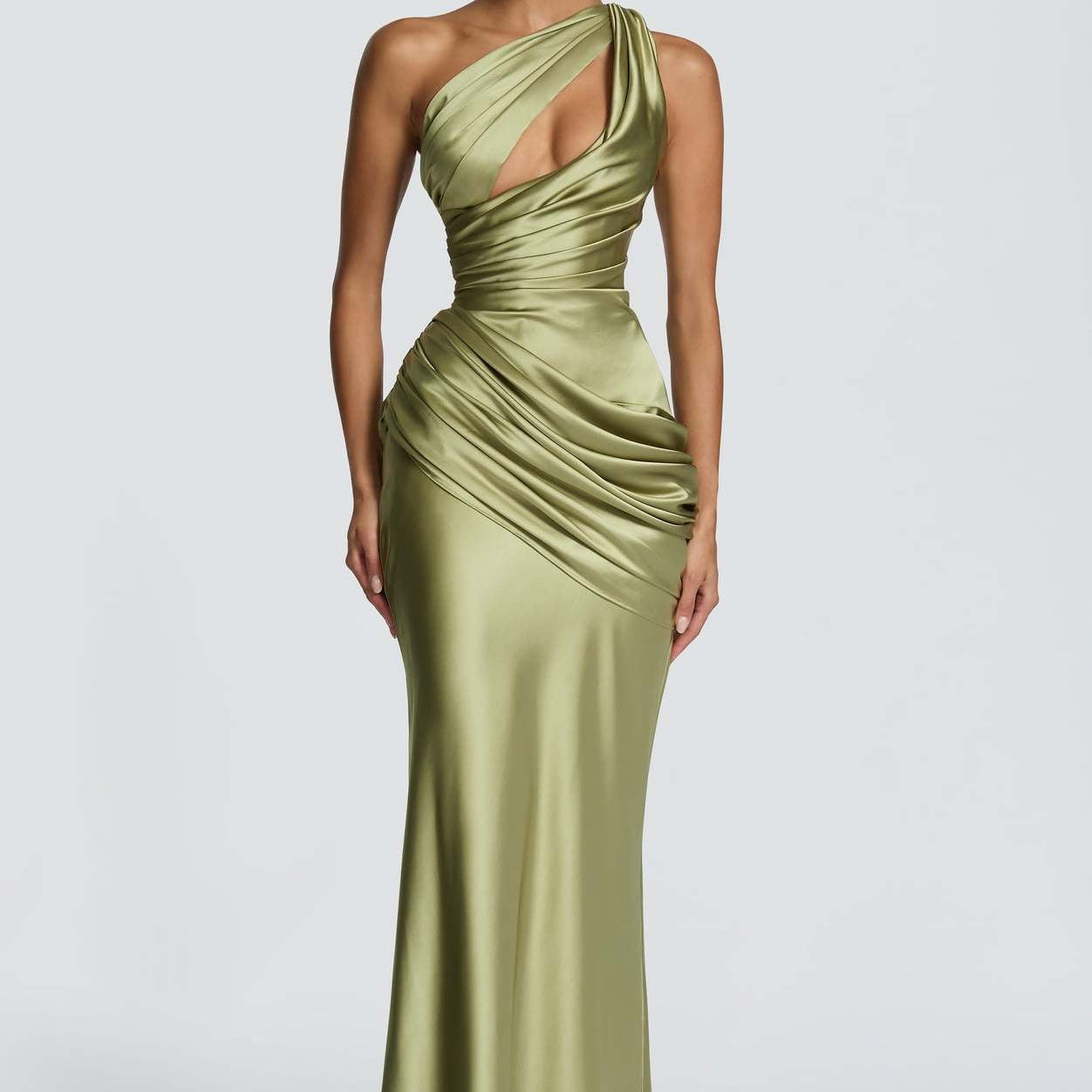 Robe Longue Asymétrique Drapée Élégance Prestige