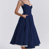 Robe Midi Évasée à Bretelles Fines