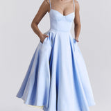Robe Midi Évasée à Bretelles Fines