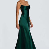 Robe Longue Satinée Dos Lacé Élégance Intemporelle