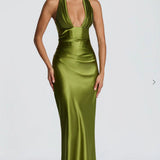 Robe Longue Satinée Dos Nu Décolleté Plongeant