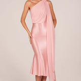 Robe Midi Satinée Asymétrique avec Écharpe Élégante