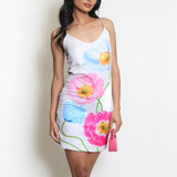 Robe Courte Fleurie Satinée Élégance Estivale