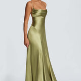 Robe Longue Satinée Dos Lacé Élégance Intemporelle