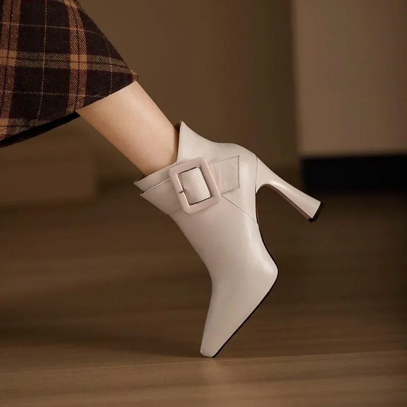 Bottines à Talons Élégantes Fermeture Zip Confort Moderne