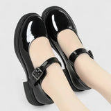 Chaussures orthopédiques femme noir et noir mat