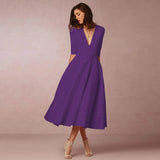 Robe Midi Évasée Décolleté V Sans Manches Élégance