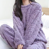 Ensemble pyjama femme en polaire à manches longues