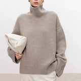 Pull femme à col roulé coupe ample