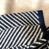 Pull Col Montant Motif Chevron Maille Chaude Élégante