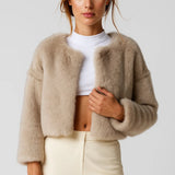 Éloïse | Veste Fausse Fourrure Courte & Chic Moderne
