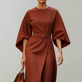 Robe midi ceinturée à manches cape pour femme