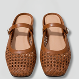 Mules plates femme en tressé à bride