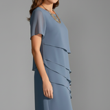 Robe mi-longue à volants superposés et col rond