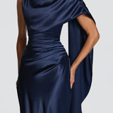 Robe Longue Satinée Drapée avec Écharpe Élégante