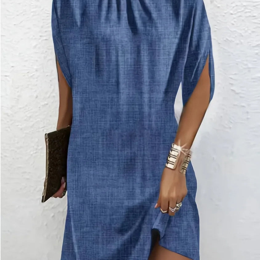 Robe Courte Drapée Col Haut Manches Chauve Souris Élégance Moderne