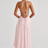 Robe Longue Satinée à Volants Asymétriques