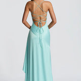 Robe Longue Satinée à Volants Asymétriques