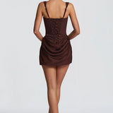 Robe Courte Ajustée à Encolure Carrée