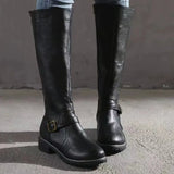Bottes hautes en cuir à boucles et talon carré