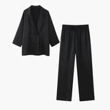 Ensemble Satiné Blazer et Pantalon Élégant