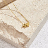 Collier Initiale avec Cœur, Acier Doré Ajustable