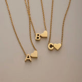 Collier Initiale avec Cœur, Acier Doré Ajustable