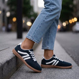 Baskets femme rétro à empiècements et semelle chunky