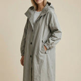 Trench-coat long femme ceinturé à col tailleur