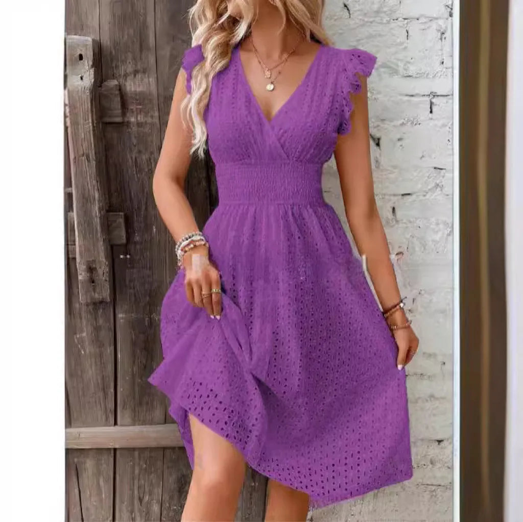 Robe Midi Brodée à Col V