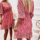 Robe Courte Fleurie à Col V