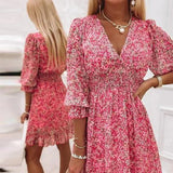 Robe Courte Fleurie à Col V