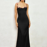 Robe Longue Satinée à Bretelles Fleuries