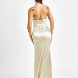 Robe Longue Satinée à Bretelles Fleuries