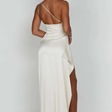 Robe Longue Asymétrique Satinée à Fente