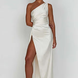 Robe Longue Asymétrique Satinée à Fente