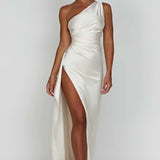 Robe Longue Asymétrique Satinée à Fente