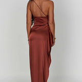 Robe Longue Asymétrique Satinée à Fente