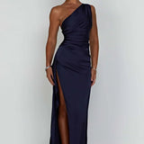 Robe Longue Asymétrique Satinée à Fente