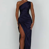 Robe Longue Asymétrique Satinée à Fente