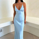 Robe Longue Satinée à Bretelles Élégante