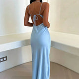 Robe Longue Satinée à Bretelles Élégante