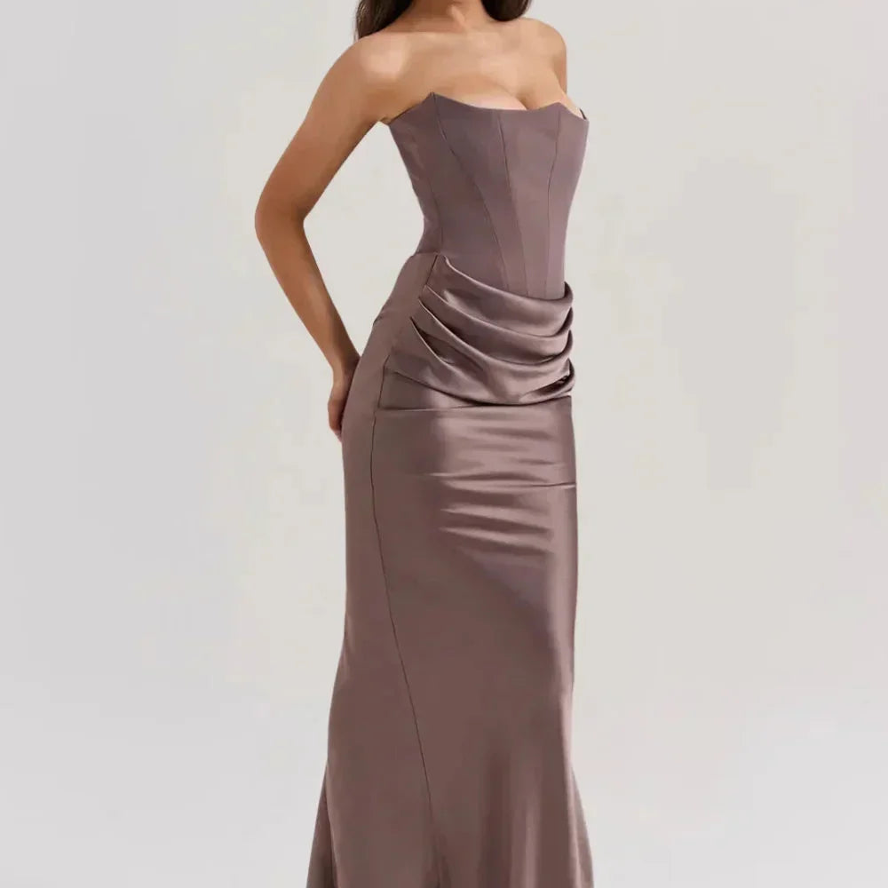 Robe Longue Satinée Bustier Drapée