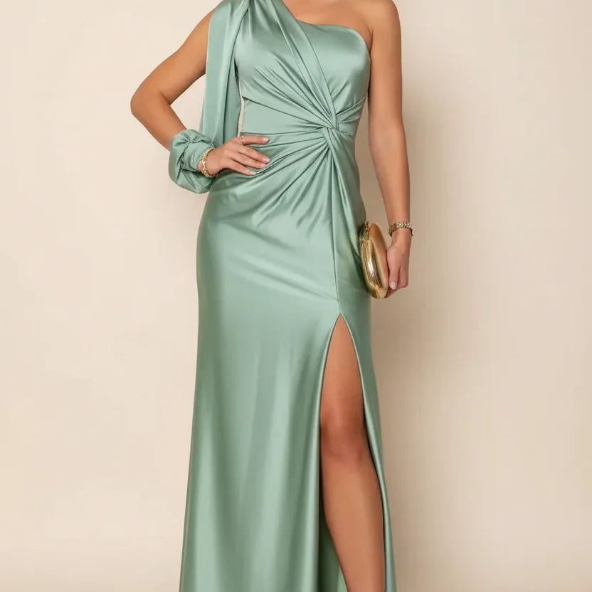 Robe Longue Asymétrique Drapée Élégante