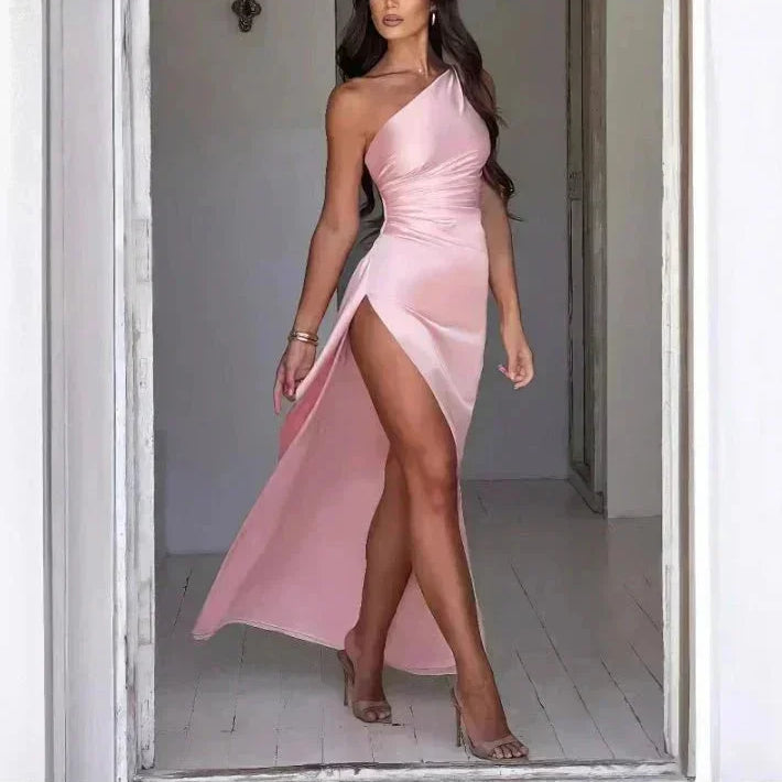 Robe Longue Asymétrique Satinée à Fente