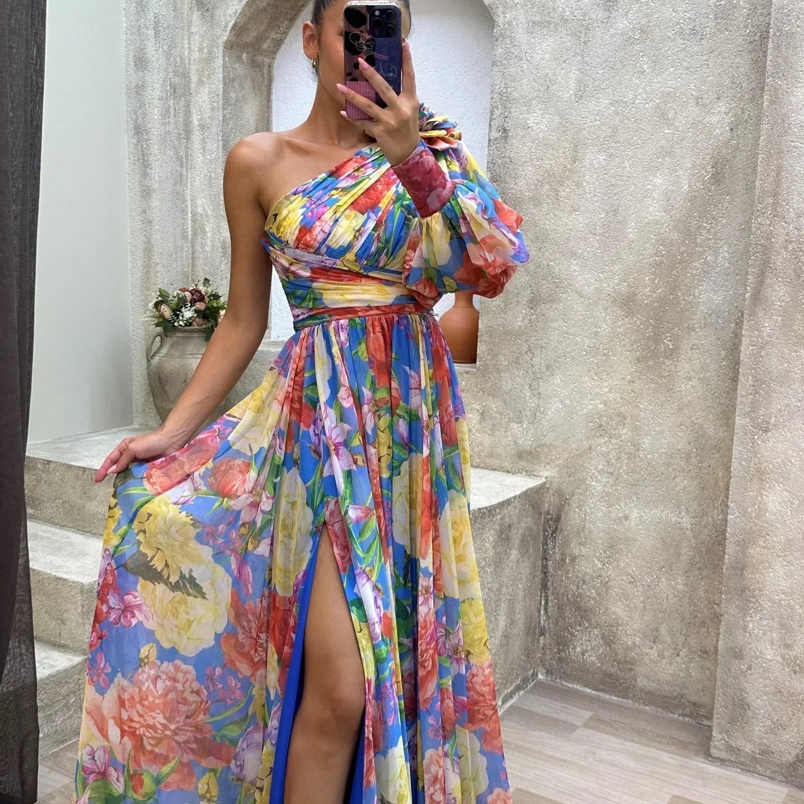 Robe Longue Fleurie à Épaule Dénudée