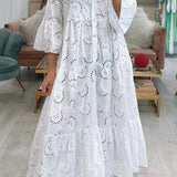 Robe Longue Brodée à Col V